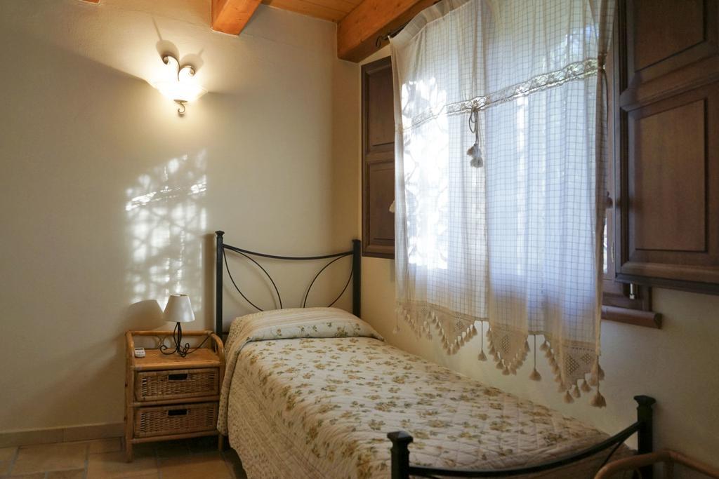 Taormina Villa Ibiscus Alcantara Gaggi Exteriör bild