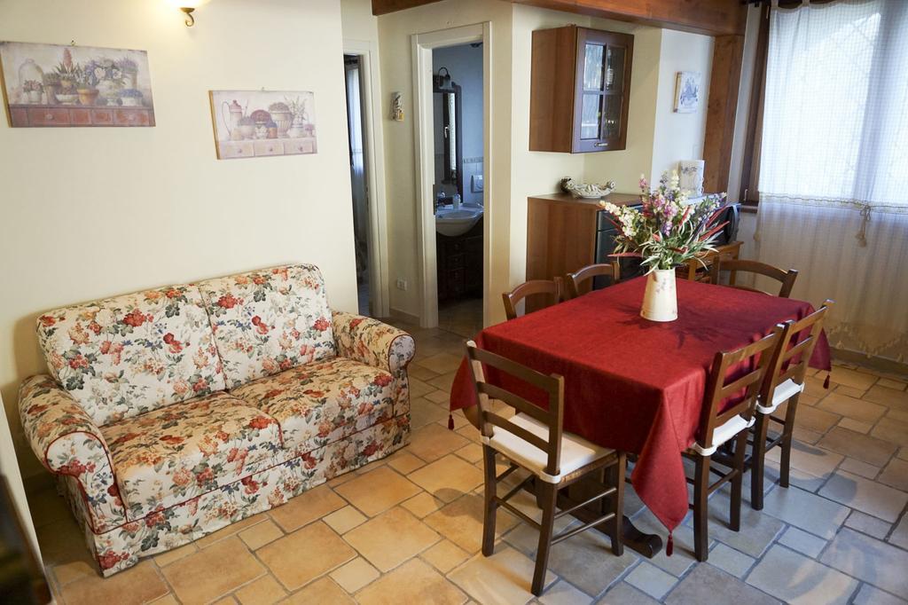 Taormina Villa Ibiscus Alcantara Gaggi Exteriör bild